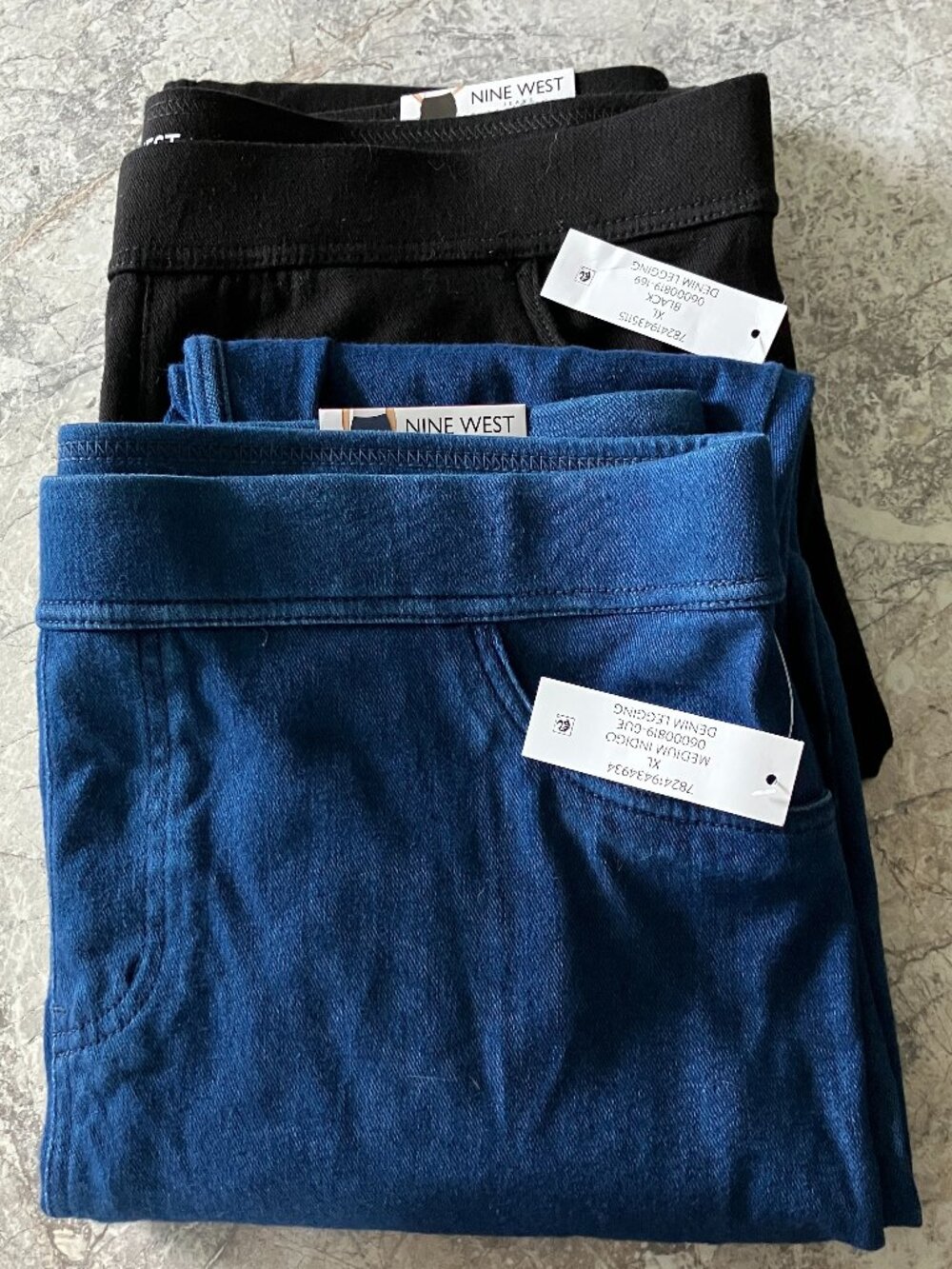 Nine West New W/Tags Size XL Pull On Blue and Black Denim Leggings.